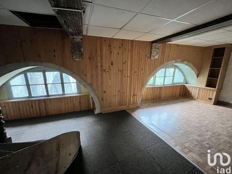 Local commercial - 169 m² - 4 pièces