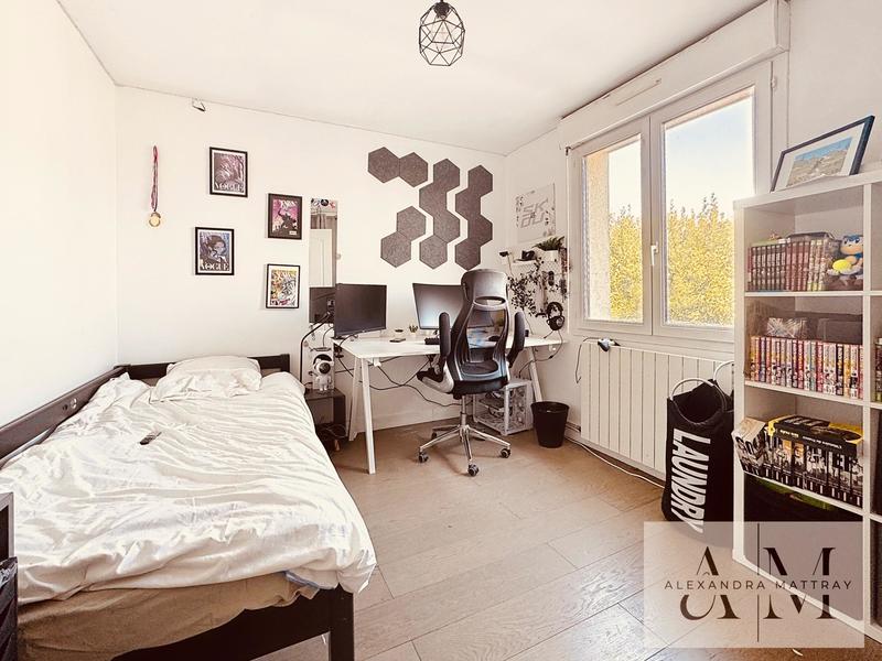 Maison - 127 m² - 6 pièces