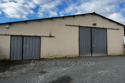 Maison - 270 m² - 1 pièce