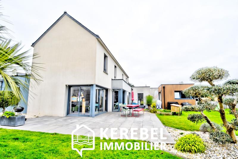 Maison - 158 m² - 6 pièces