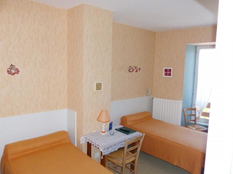 Maison - 200 m² - 13 pièces