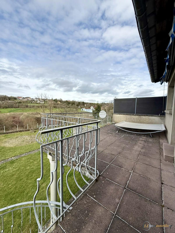 Maison - 138 m² - 4 pièces