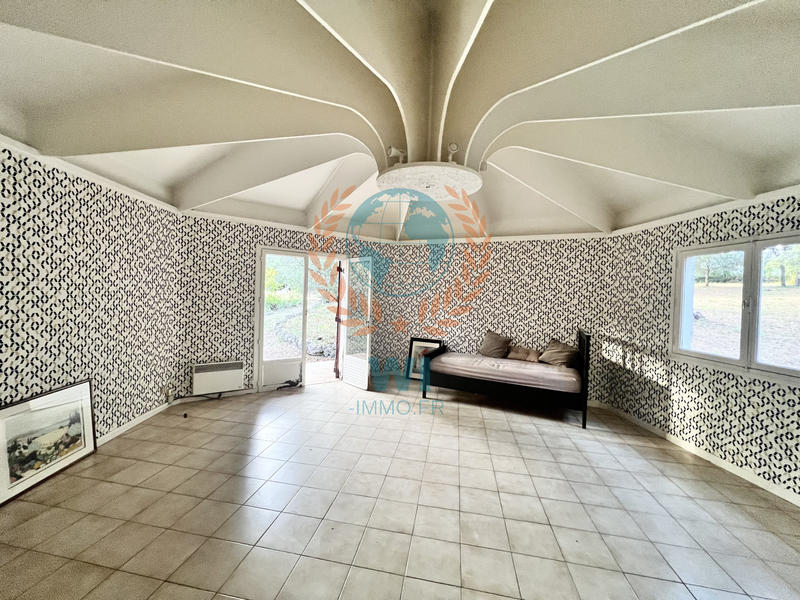 Maison - 183 m² - 6 pièces