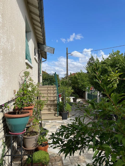 Maison - 77 m² - 4 pièces