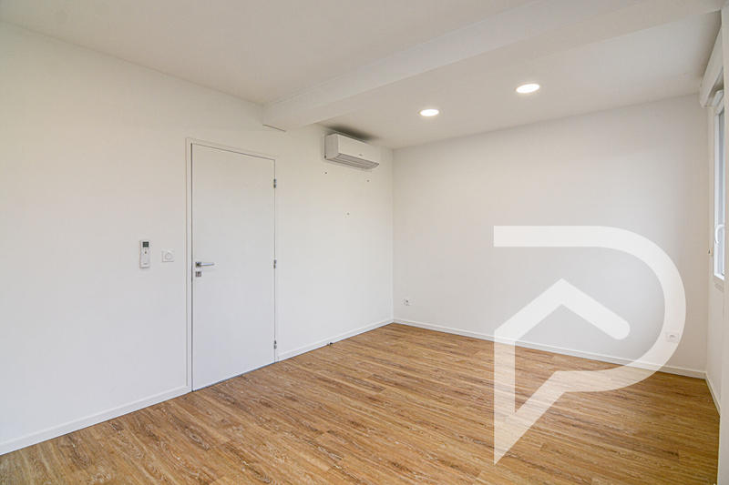 Bureau - 17 m² - 1 pièce