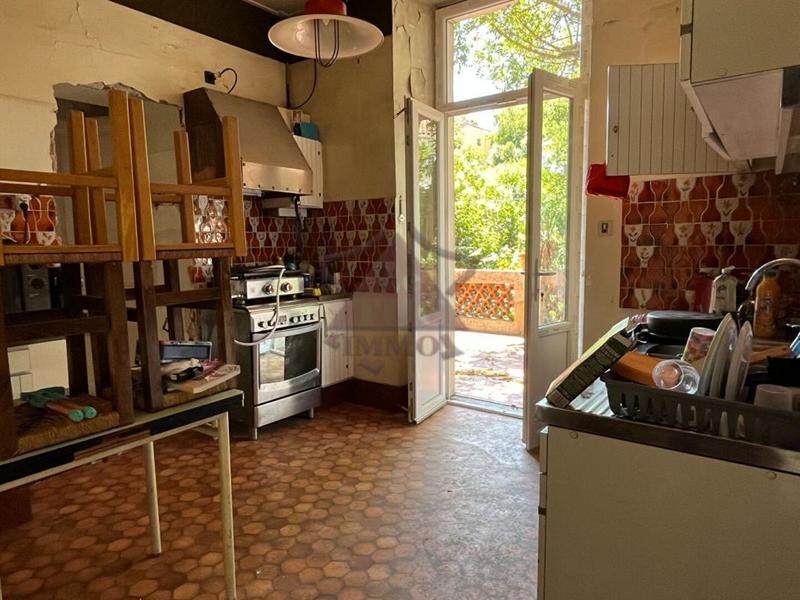 Maison de maîtres - 393 m² - 13 pièces