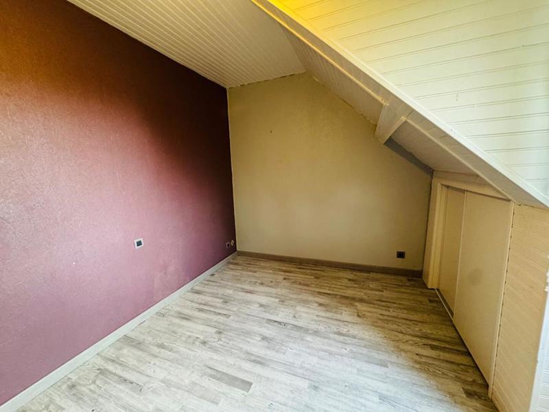 Maison - 146 m² - 7 pièces