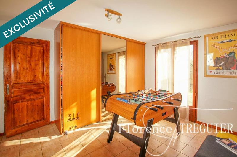 Maison - 157 m² - 7 pièces