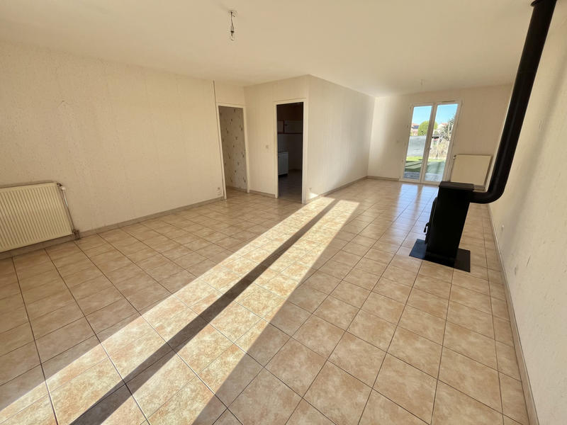 Maison - 90 m² - 5 pièces