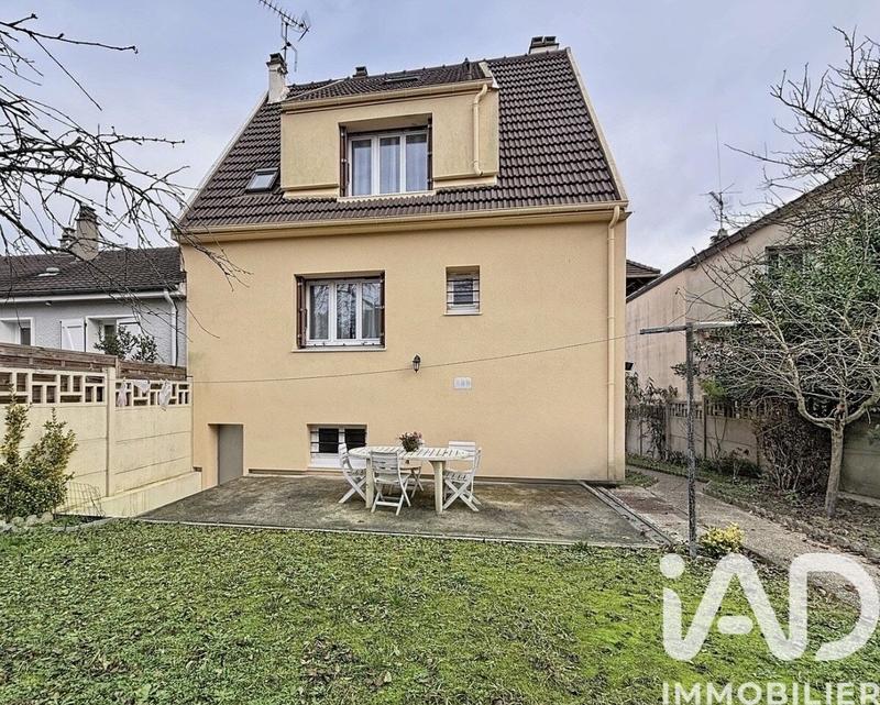 Maison - 161 m² - 6 pièces