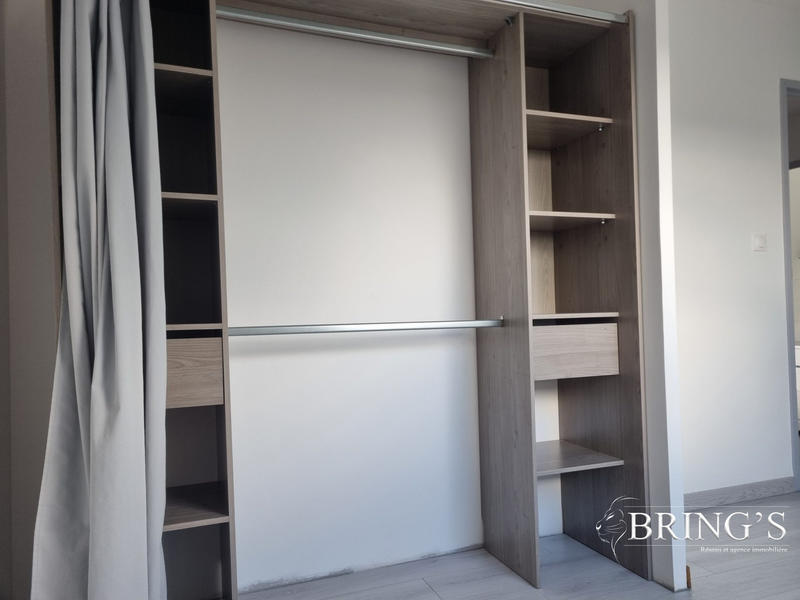 Maison traditionnelle - 78 m² - 4 pièces