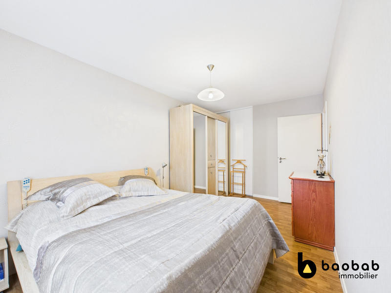 Appartement - 91 m² - 5 pièces