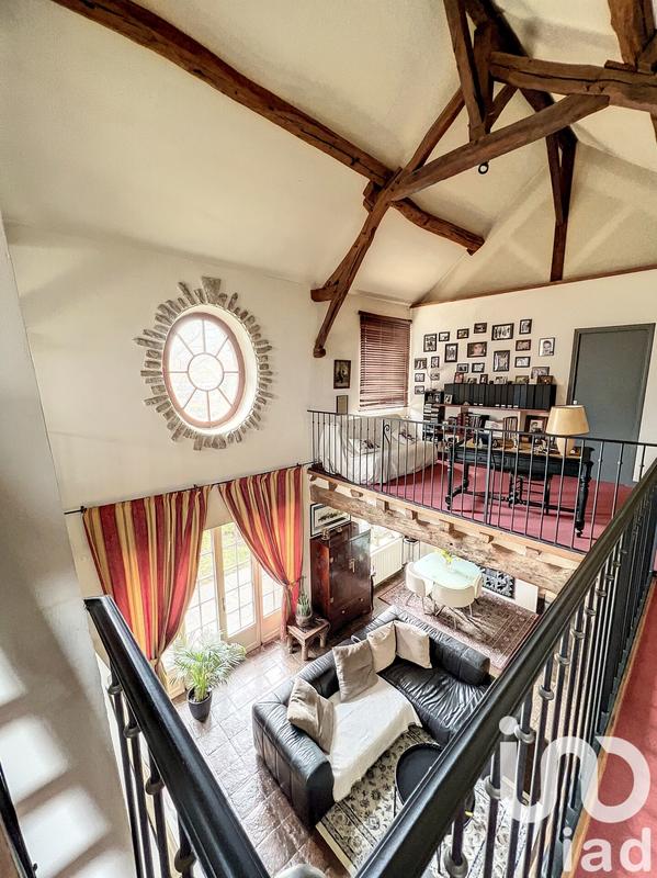 Maison - 180 m² - 8 pièces