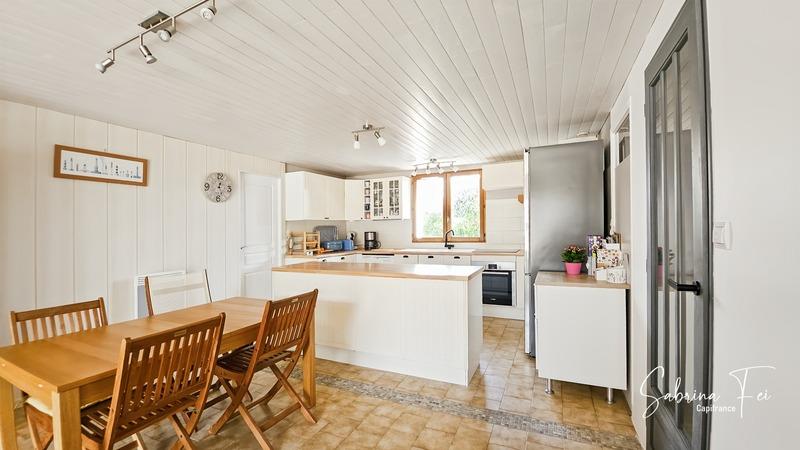 Maison - 110 m² - 4 pièces