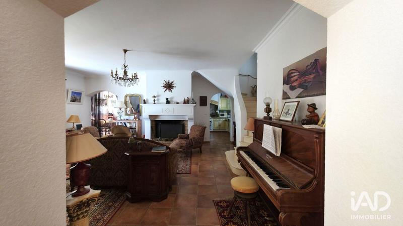 Maison - 150 m² - 4 pièces