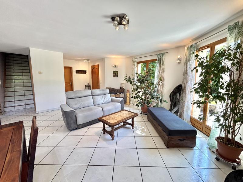 Maison - 120 m² - 6 pièces