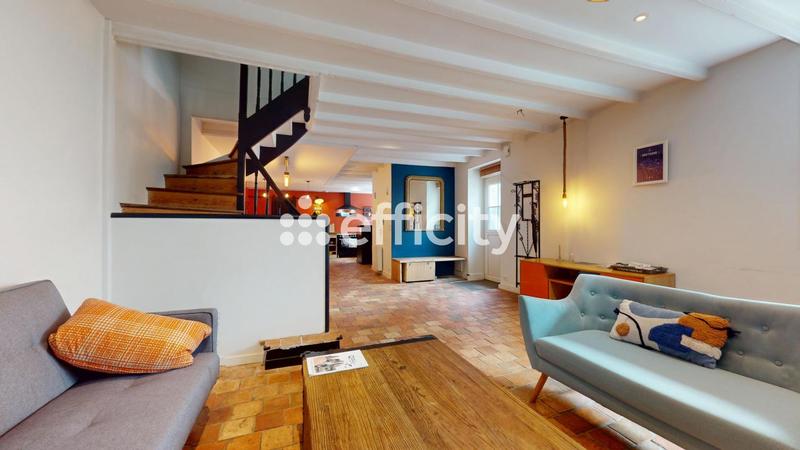 Maison - 97 m² - 5 pièces