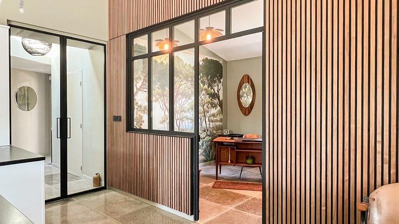 Propriété - 409 m² - 9 pièces