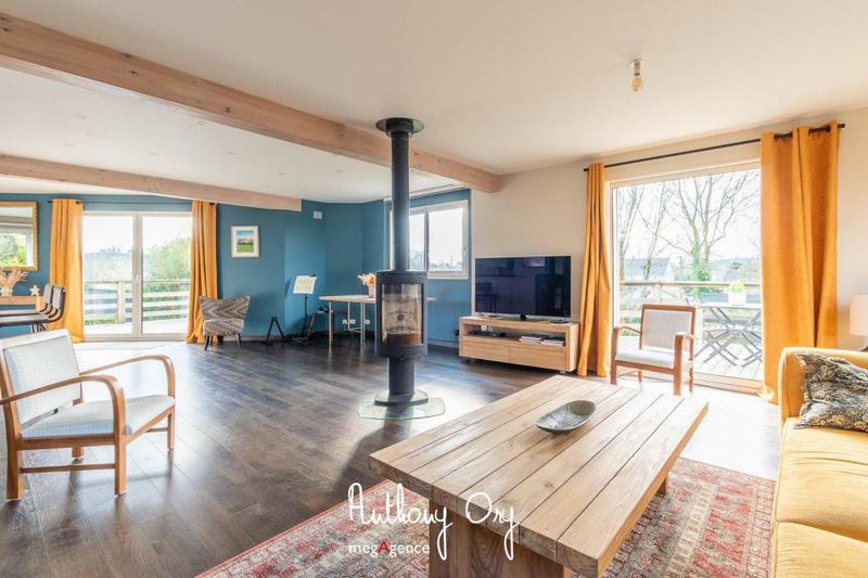 Maison d'architecte - 201 m² - 6 pièces