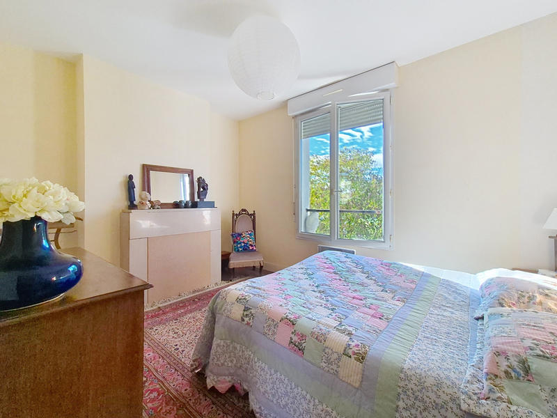 Maison - 99 m² - 5 pièces