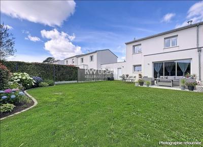 Maison - 95 m² - 5 pièces