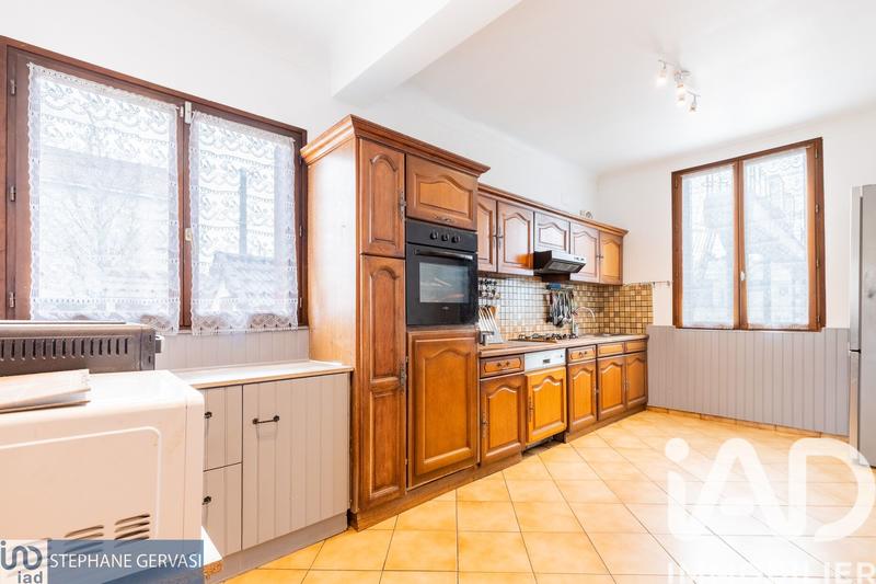 Maison - 150 m² - 7 pièces