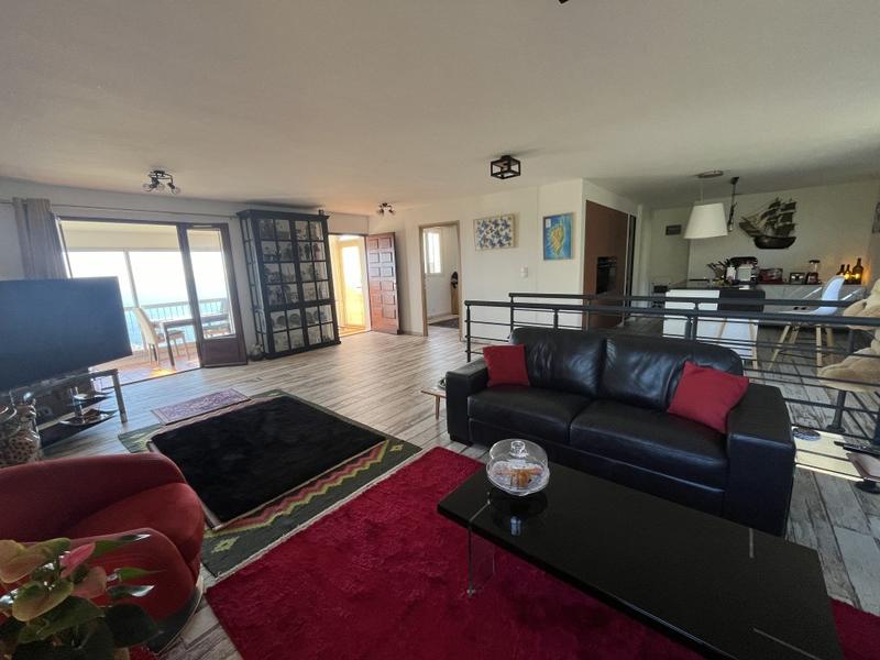 Villa - 196 m² - 6 pièces