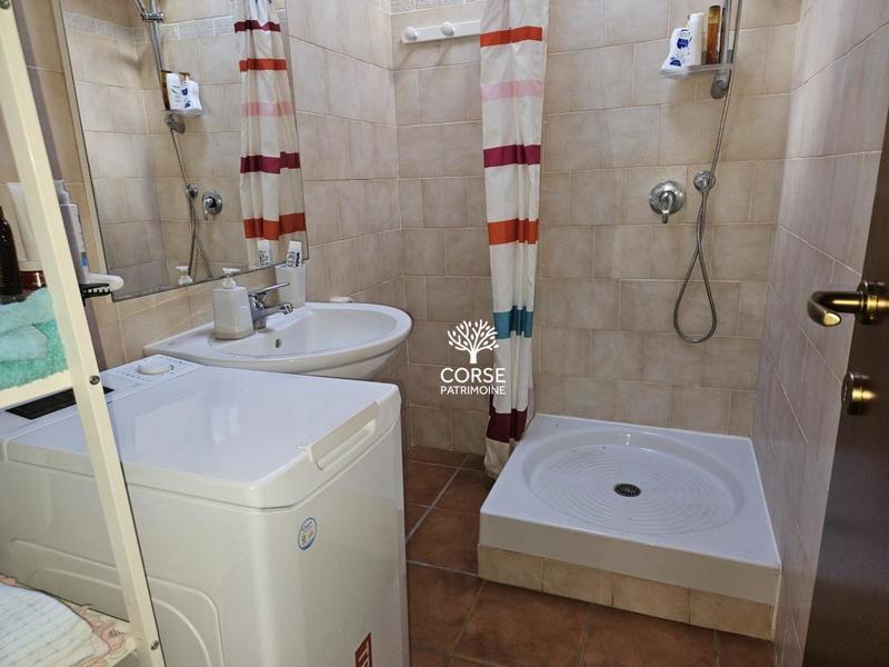 Appartement - 70 m² - 4 pièces