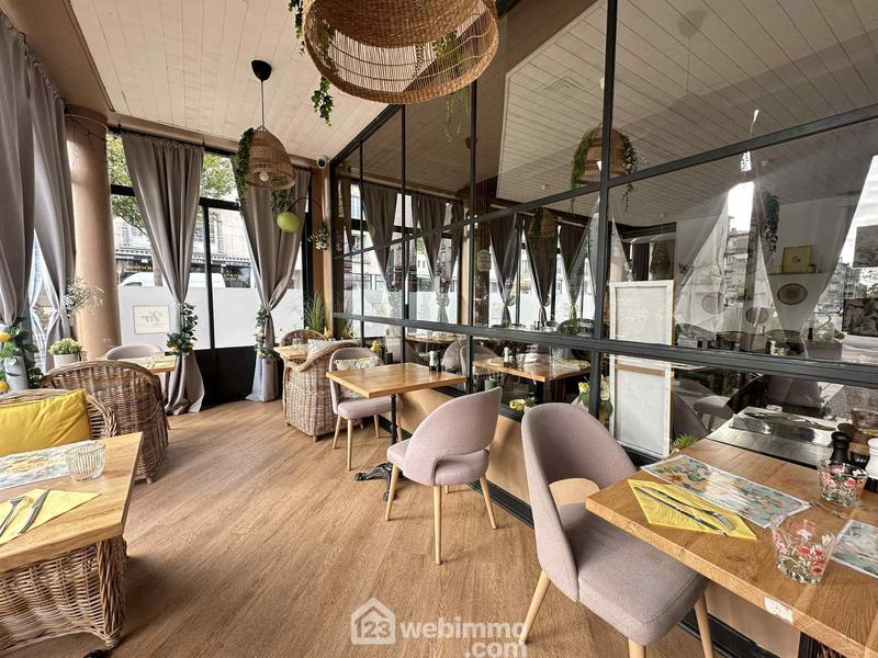 Local commercial - 114 m² - 3 pièces