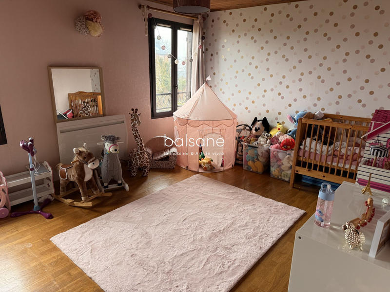 Maison - 138 m² - 5 pièces