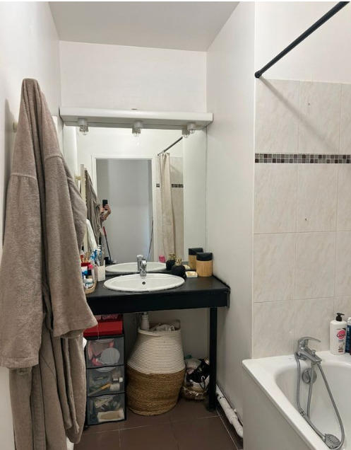 Studio - 30 m² - 1 pièce