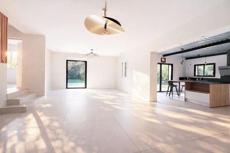 Maison - 155 m² - 5 pièces