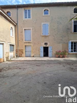 Maison - 460 m² - 10 pièces