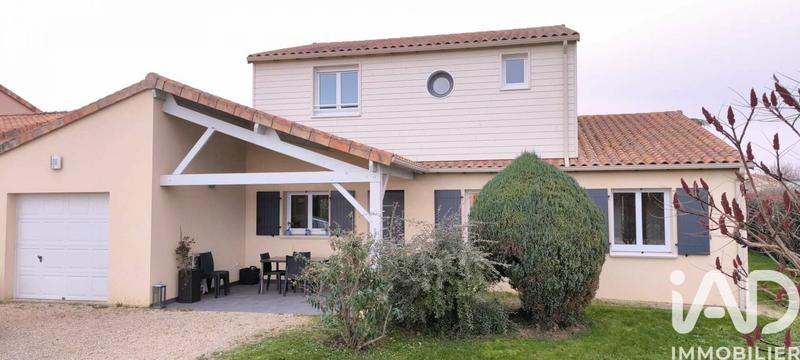 Maison - 168 m² - 7 pièces