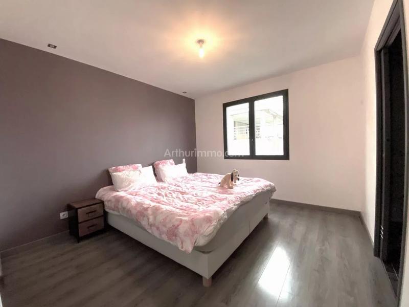 Maison - 185 m² - 7 pièces