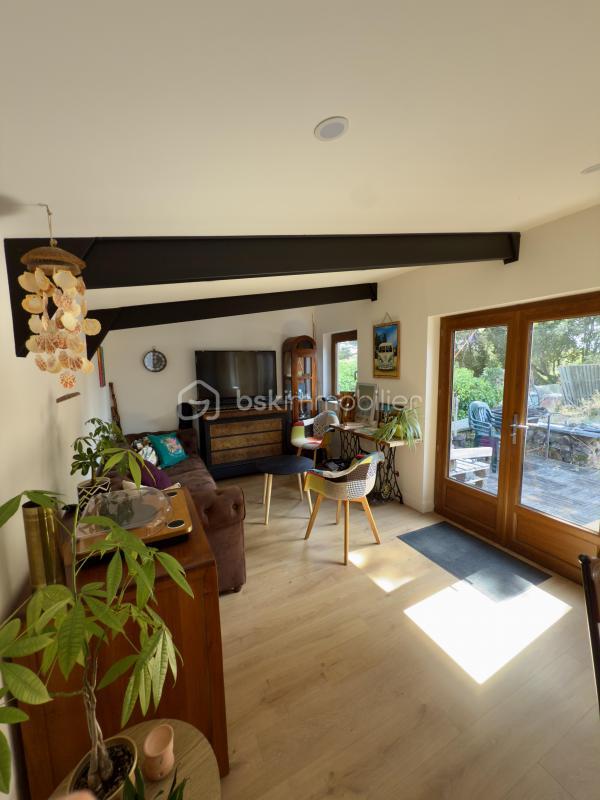 Propriété - 166 m² - 9 pièces