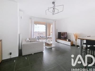 Appartement - 64 m² - 3 pièces