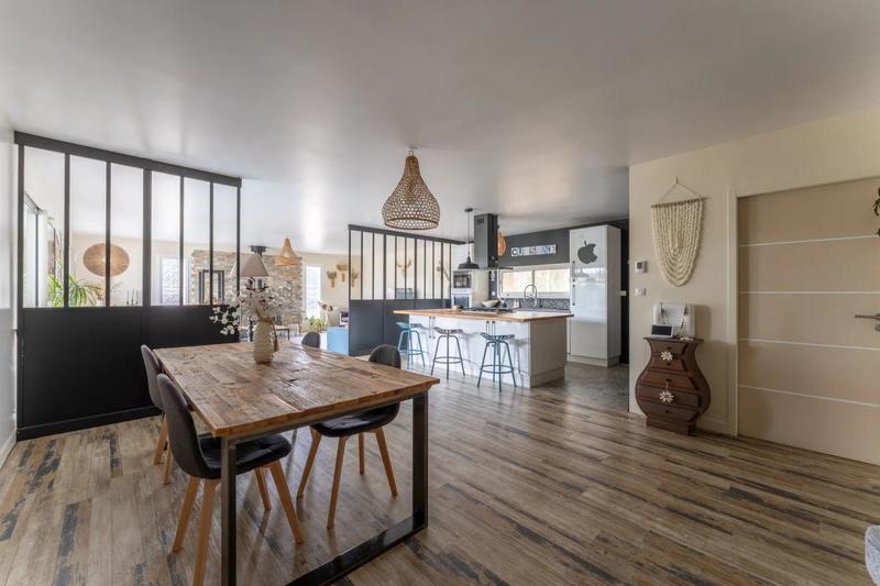 Maison - 151 m² - 5 pièces