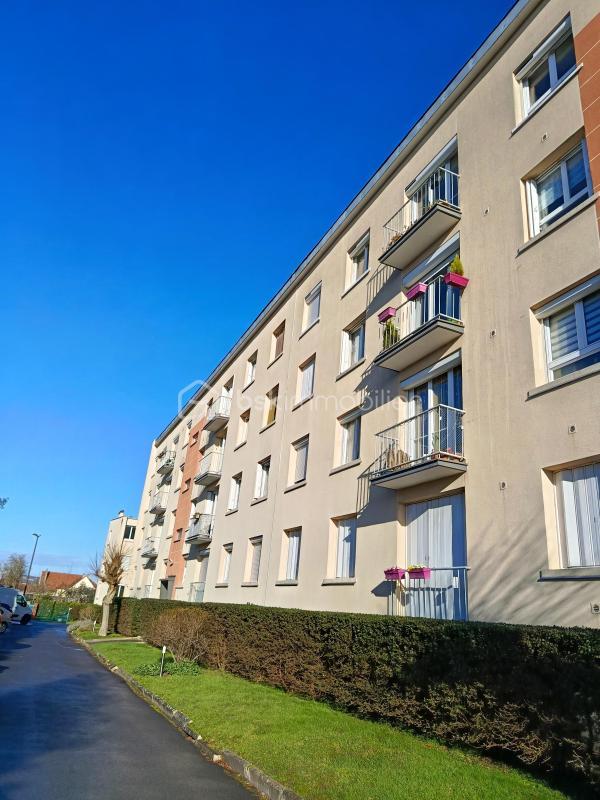 Appartement - 67 m² - 4 pièces