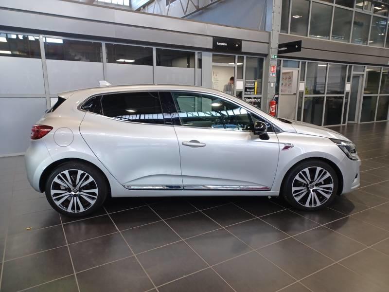 Renault Clio E-Tech 140 Initiale Paris