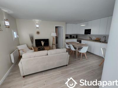 Chambre - 13 m² - 1 pièce