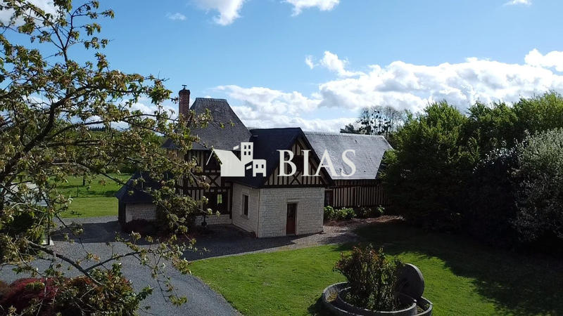 Maison - 143 m² - 5 pièces