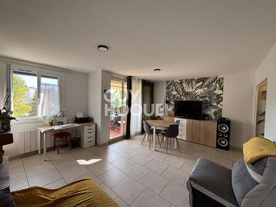 Maison - 84 m² - 7 pièces