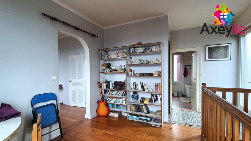 Maison - 140 m² - 6 pièces