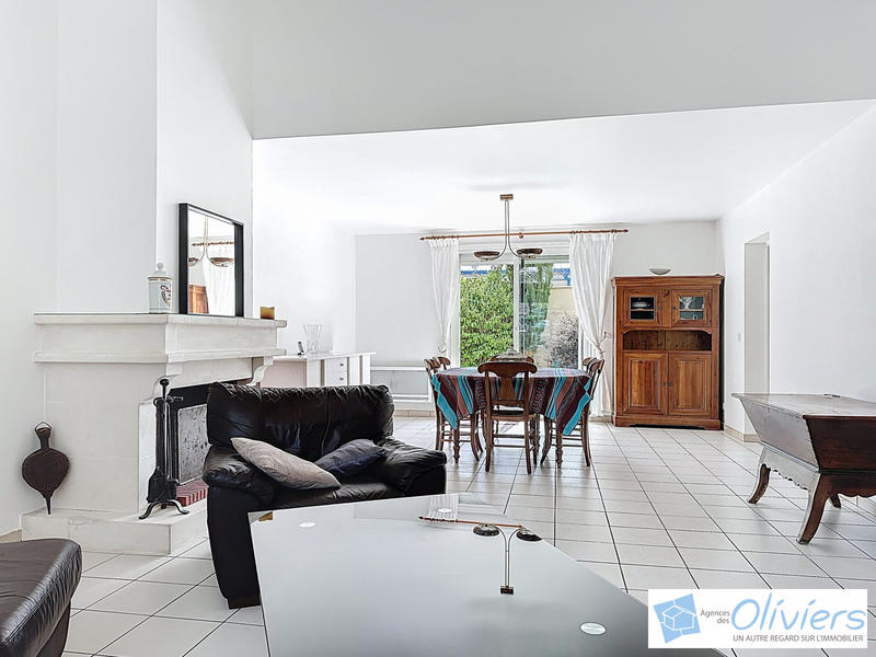 Maison - 152 m² - 7 pièces