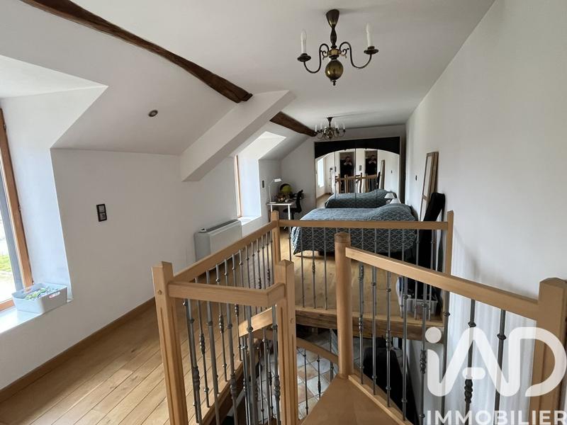 Maison - 151 m² - 6 pièces