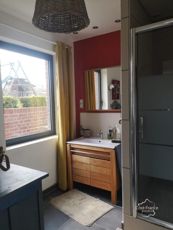 Maison - 210 m² - 10 pièces