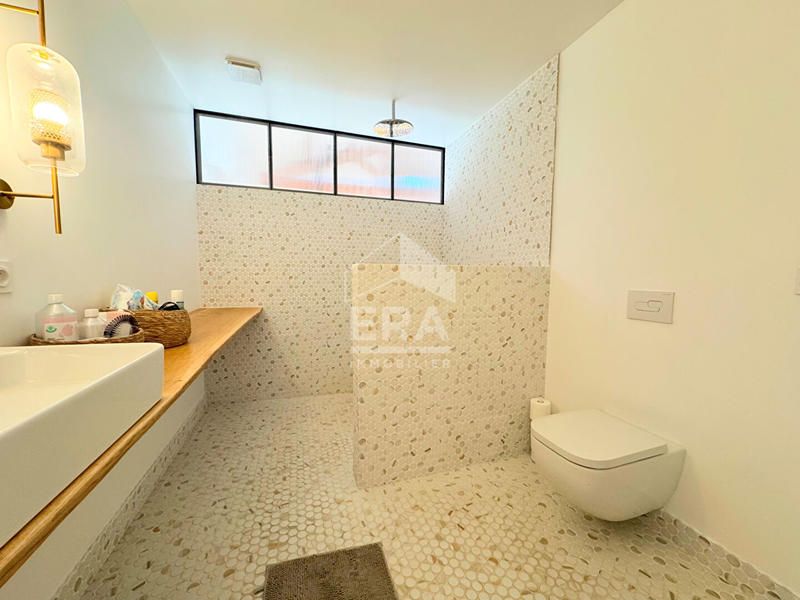 Mas - 186 m² - 5 pièces