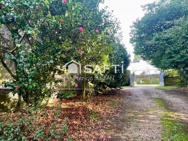 Maison - 184 m² - 7 pièces