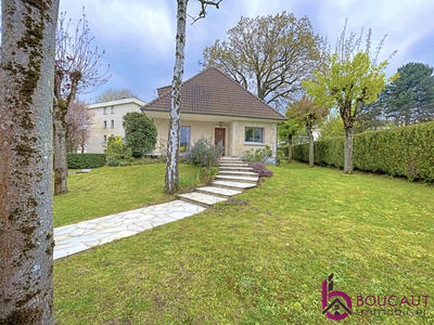 Villa - 116 m² - 6 pièces
